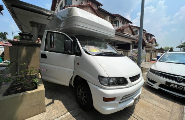 Mitsubishi Delica SpaceGear