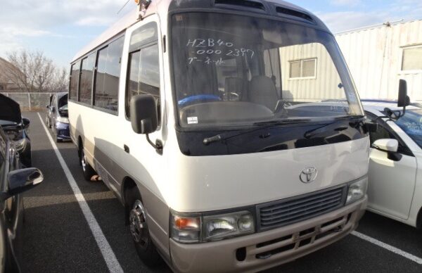 Toyota Coaster 4.2